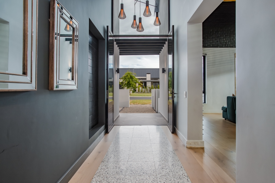 5 Bedroom Property for Sale in Val De Vie Estate Western Cape